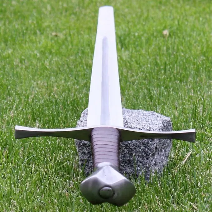 Anderthalbhänder Darren, Stumpf, Braunes Leder 5 Anderthalbhänder Darren, Stumpf, Braunes Leder – Bild 3