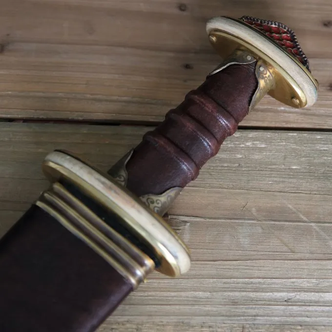 Deepeeka Sutton Hoo Schwert Mit Emaille 8 Deepeeka Sutton Hoo Schwert Mit Emaille – Bild 6